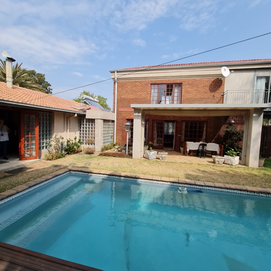 6 Bedroom Property for Sale in Sasolburg Free State